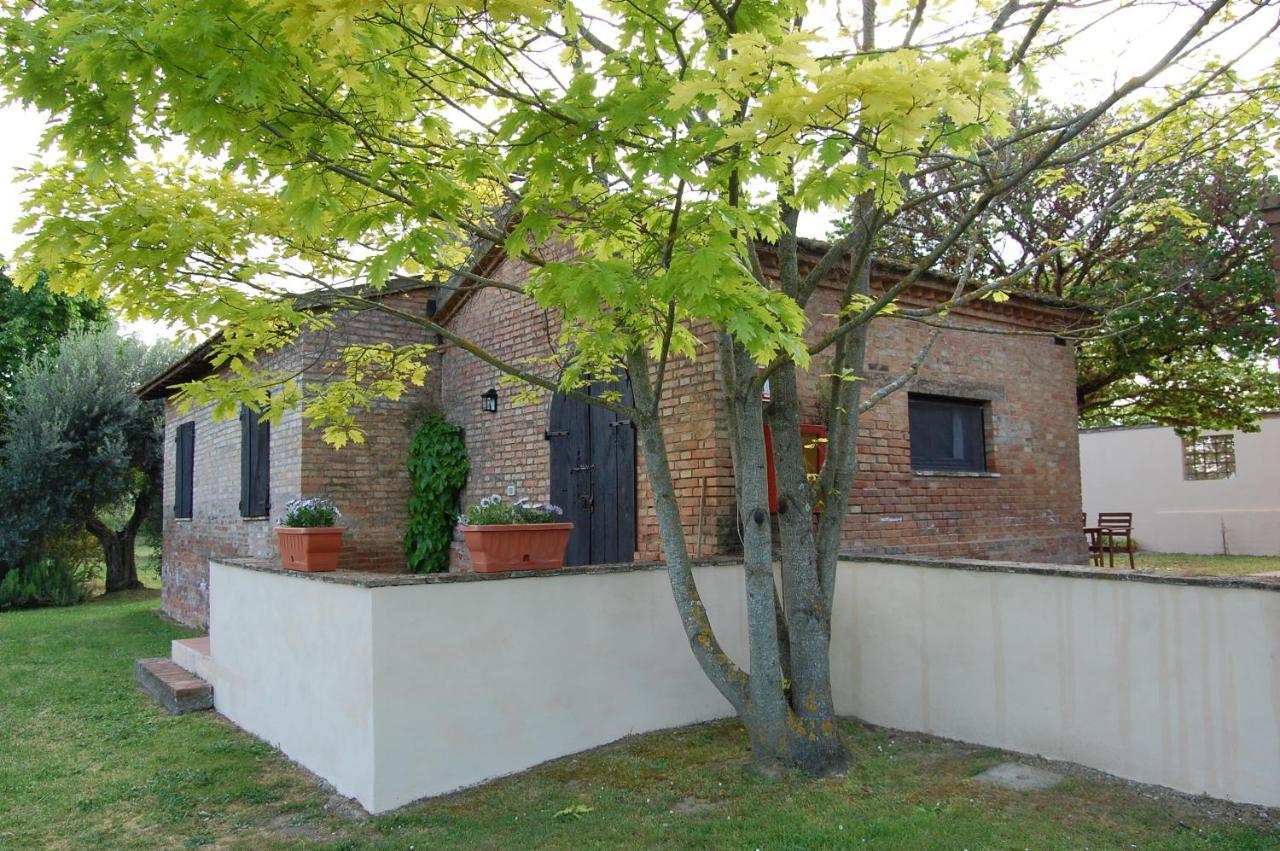 Agriturismo Macciangrosso Casale Piccolomini Chiusi Exterior photo